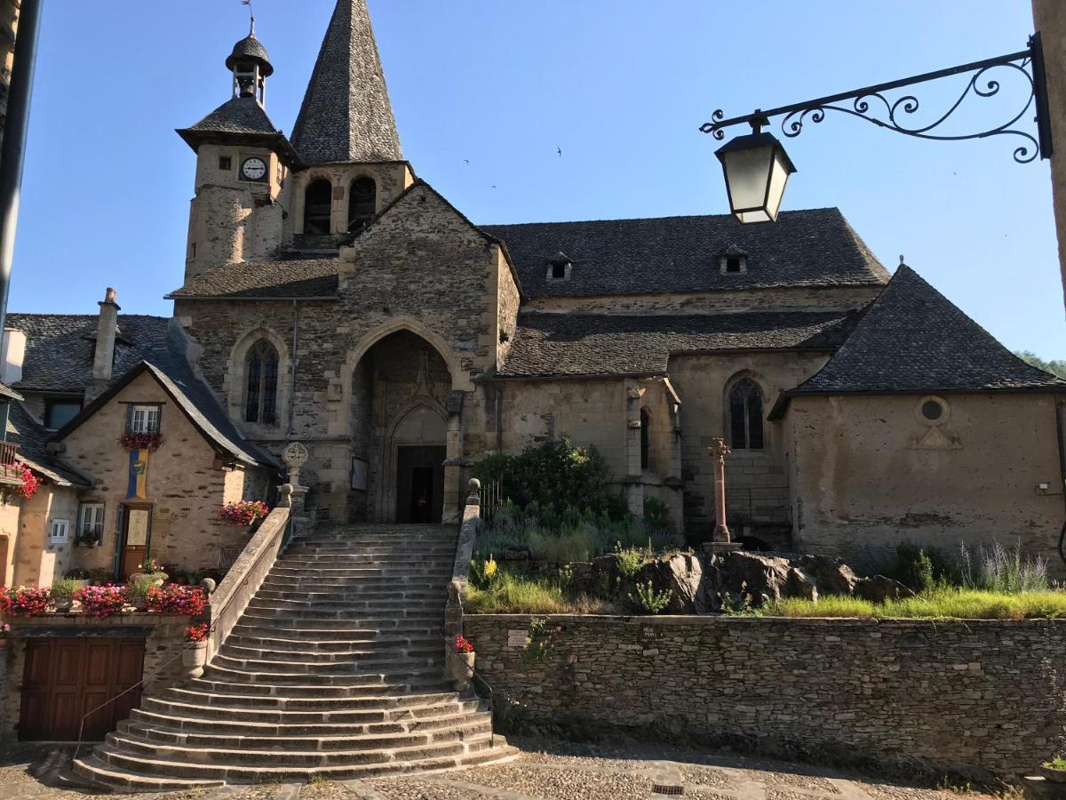 Chez Tifille Bed & Breakfast Estaing  Dış mekan fotoğraf
